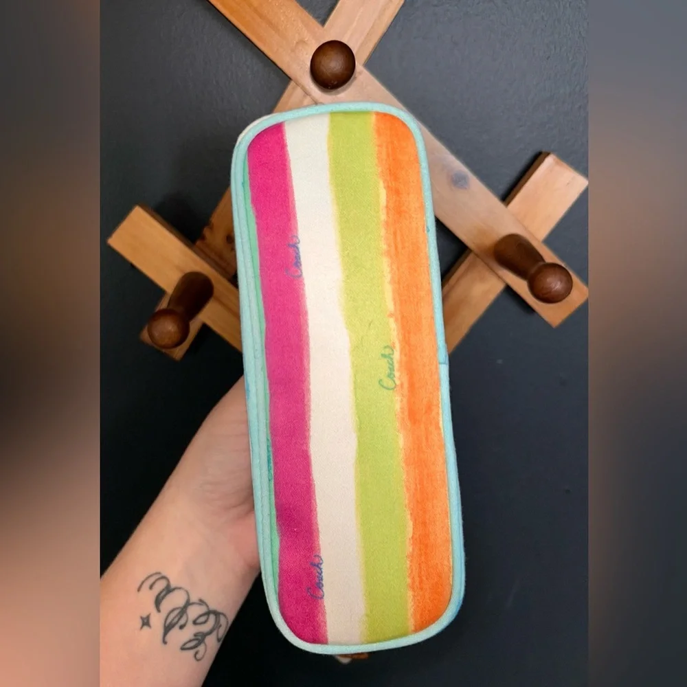 VINTAGE Coach Hampton Watercolor Stripe Zip Top Cosmetic bag (2006) -NWT- - Picture 4 of 9